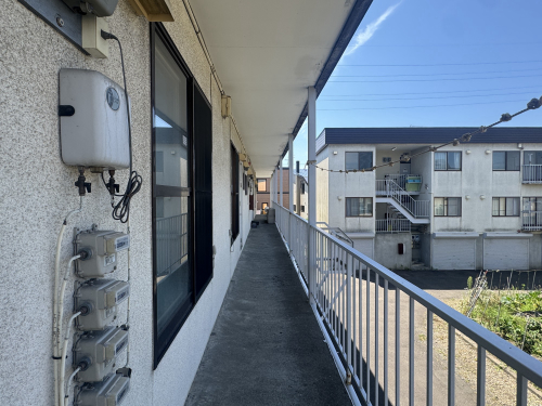 壱番館　廊下